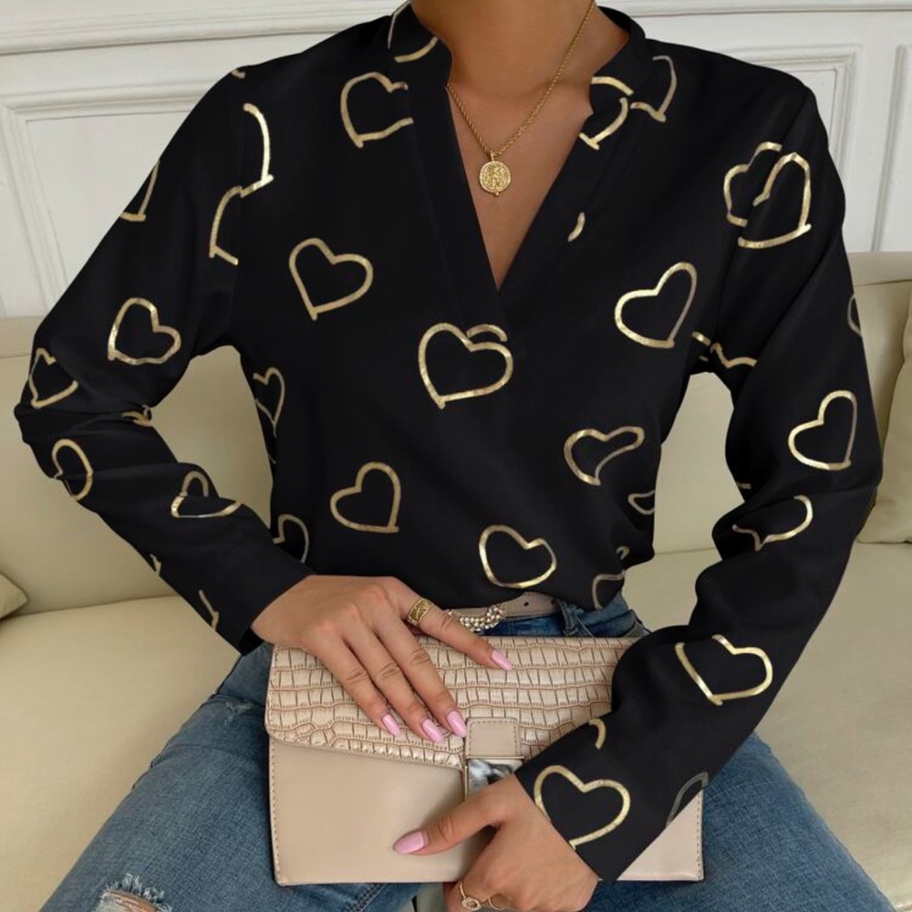 New Black and Gold Heart Print top